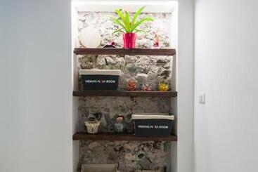 تختخواب و صبحانه Vesuvio Plaza Room