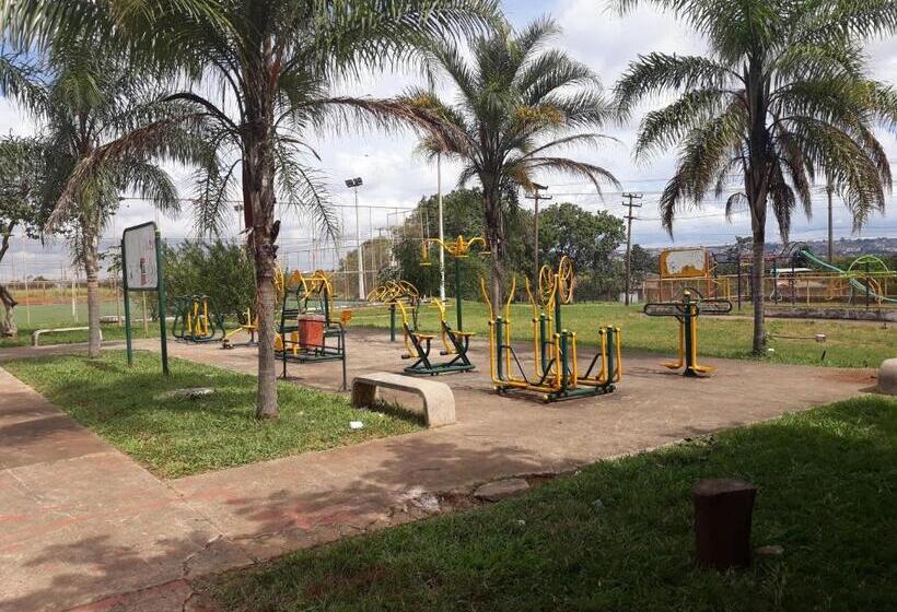 Hostel Da 18