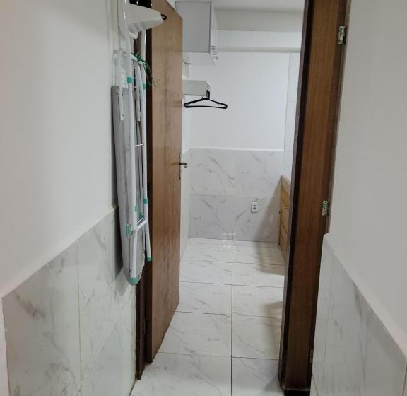 Hostel Da 18
