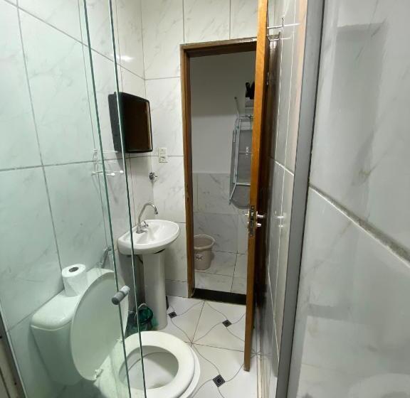 Hostel Da 18