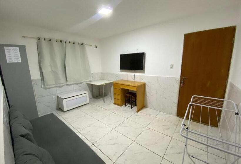 Hostel Da 18