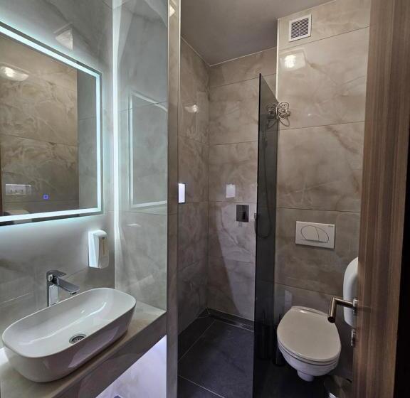 Hostel Premium
