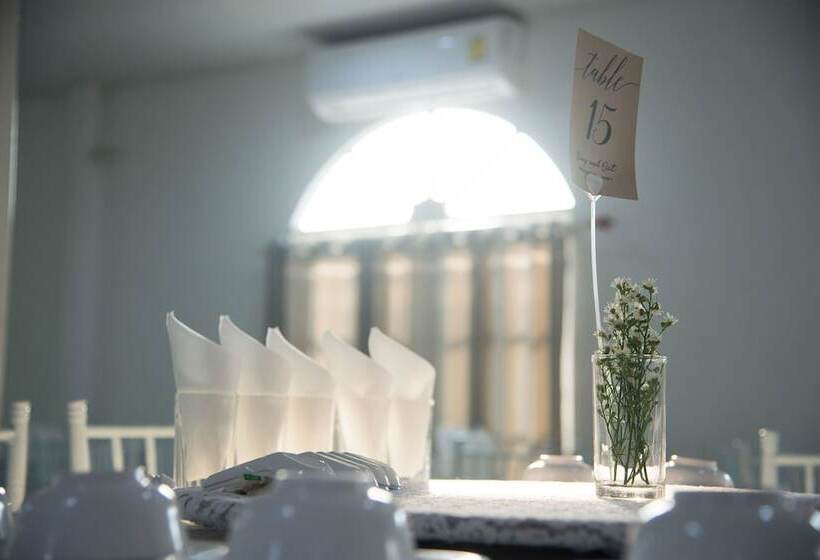 ホテル Bananaleaf Wedding Cafe & Resort