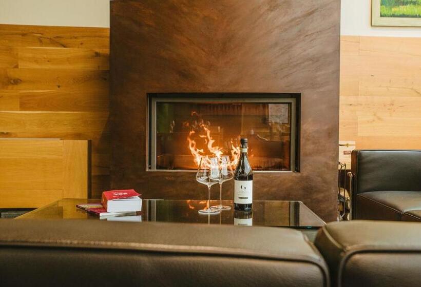 호텔 Garesio Wine Resort