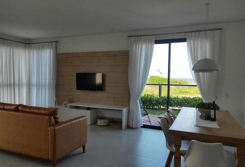 호텔 Pousada Praia Do Ervino Beach Owl Residence Casa 1