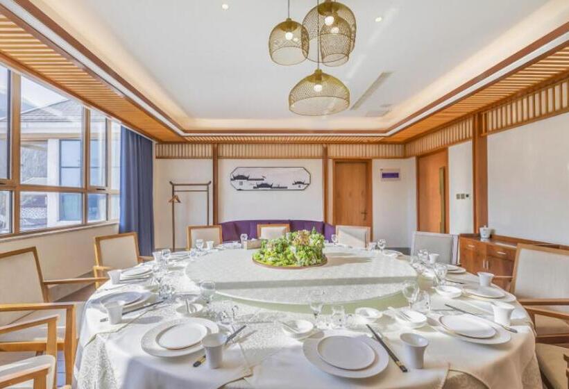 Отель Shijiazhuang Pingshan Golden Honzai