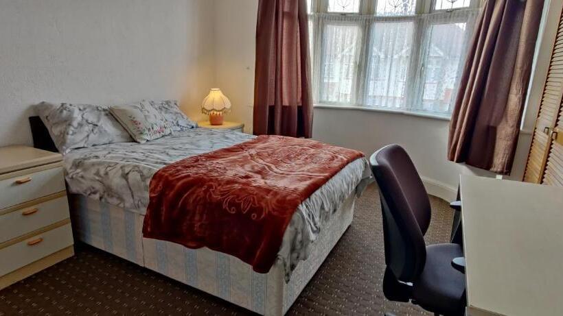 پانسیون Comfortable Room