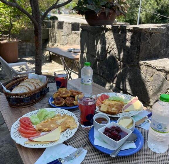 پانسیون Great Wall Guest House