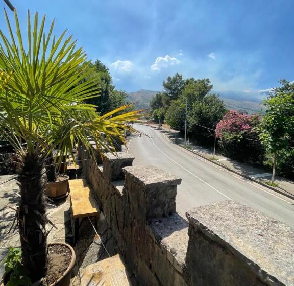 پانسیون Great Wall Guest House