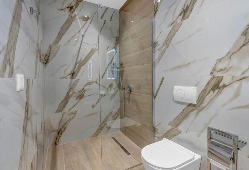 پانسیون Apartment Ad Berat