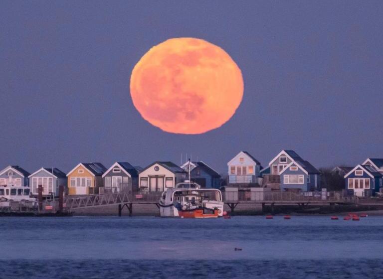 پانسیون Mudeford Retreat