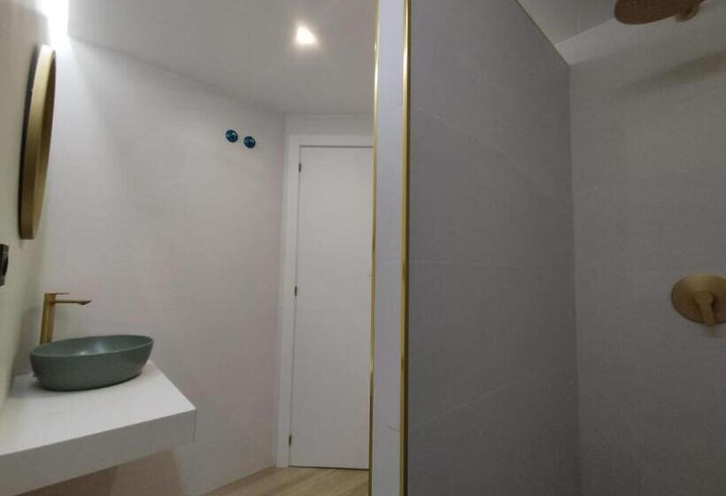 پانسیون Plaza Rooms