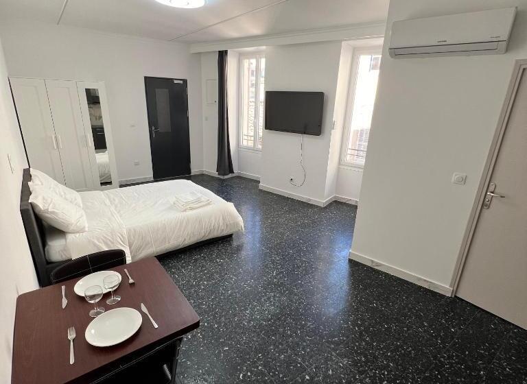 پانسیون Suite St Charles, Canebiere, Vieux Port