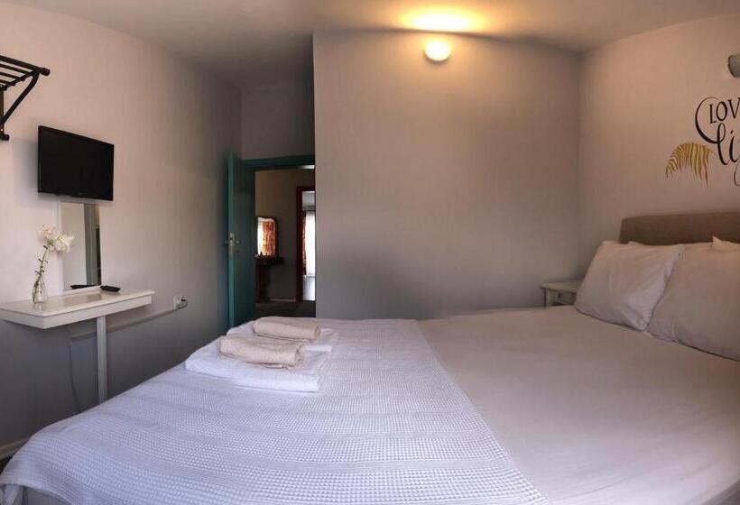 4 Oda Butik Otel