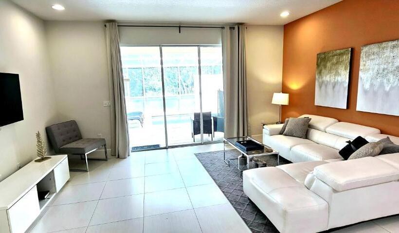 مبيت وإفطار Queen Suite With Private Bathroom Near Orlando