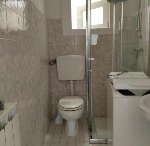 تختخواب و صبحانه Stay In Verona Center