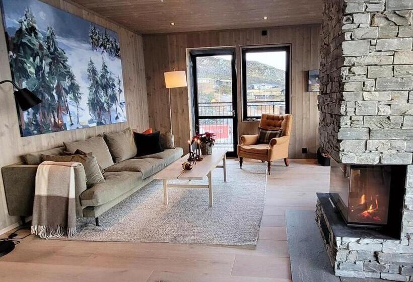 Gausta Residence