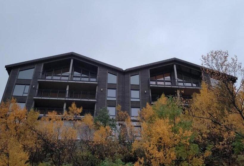 Gausta Residence