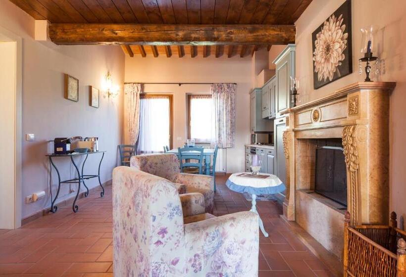 هتل Agriturismo Villa La Maesta