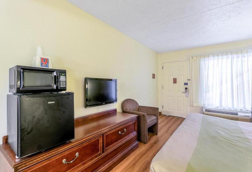 فندق Americas Best Value Inn Edgewood, Md