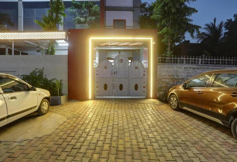 Hotel Collection O Ravidarshan