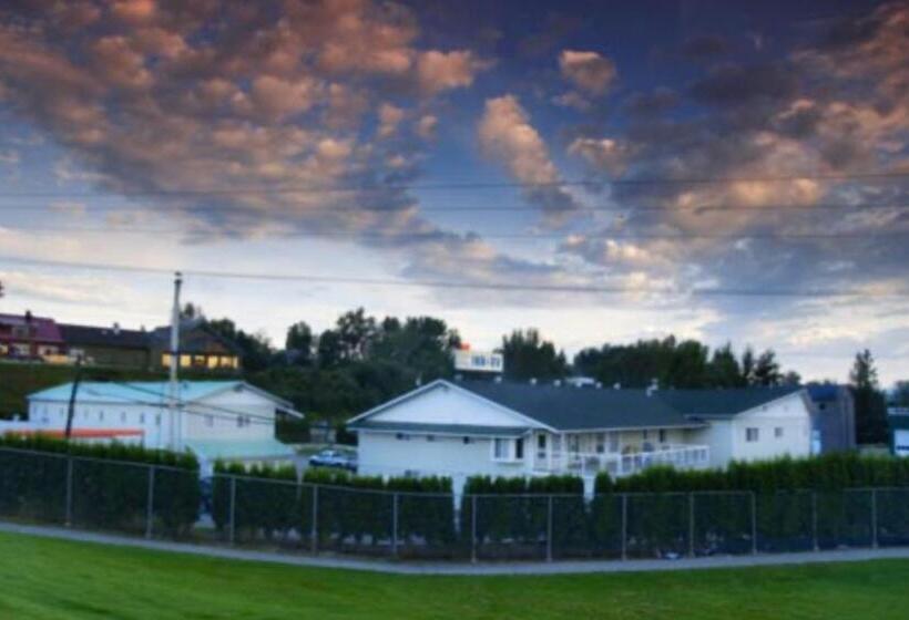 هتل Fraser Bridge Inn