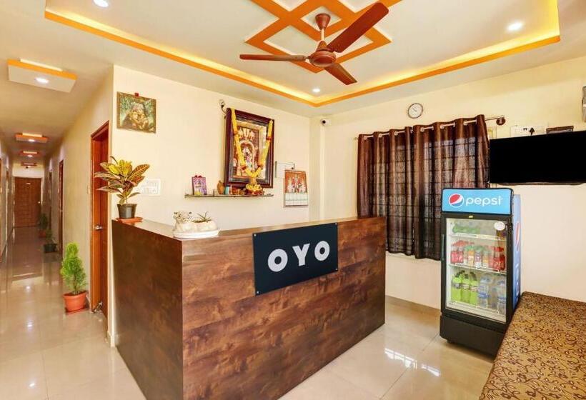 ホテル Oyo M M Residency