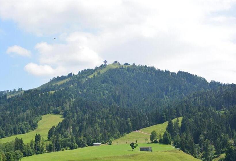هتل Schusterhof