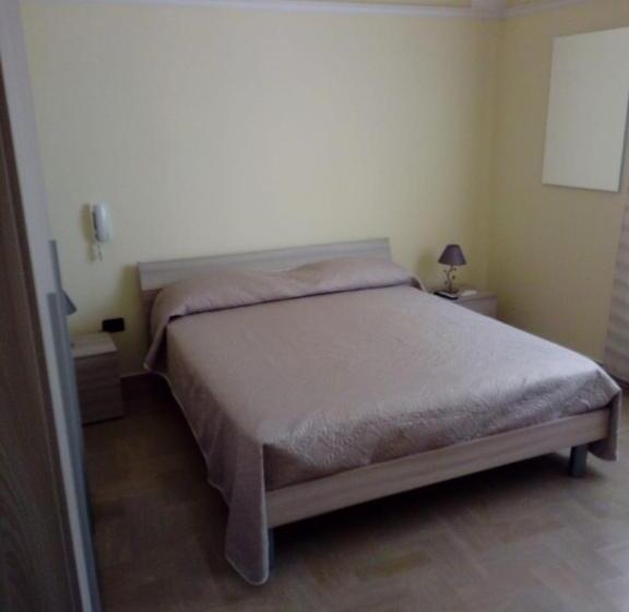 بنسيون Casa Rica