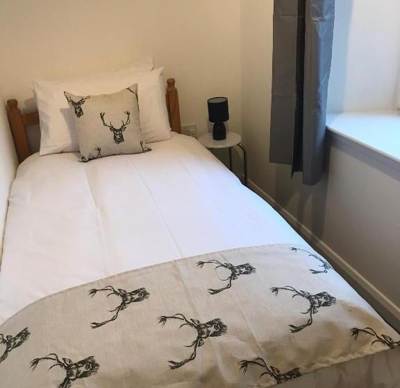 Pensione Thistle House