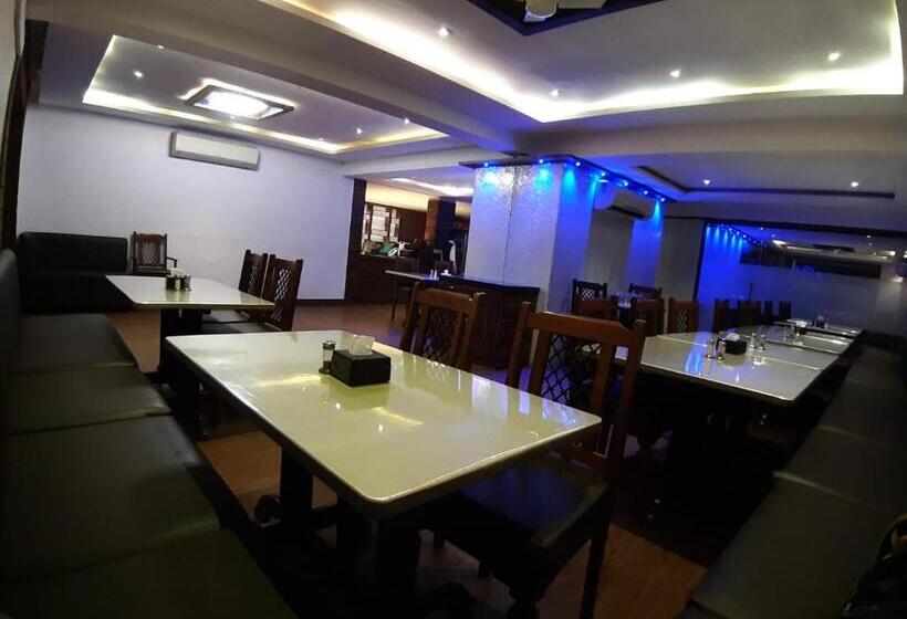 Royal Garden Resort