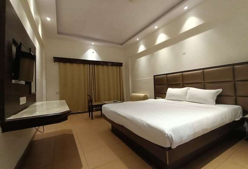 Royal Garden Resort
