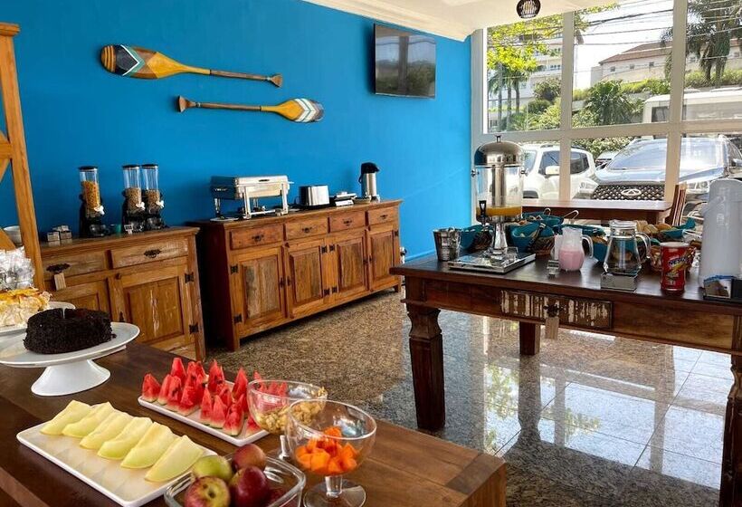 ユースホステル Bene Beach   Pousada Guarujá