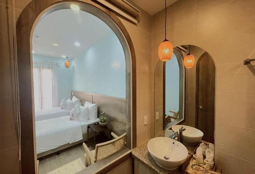 Aurora Phu Quoc Hotel & Golf 3d