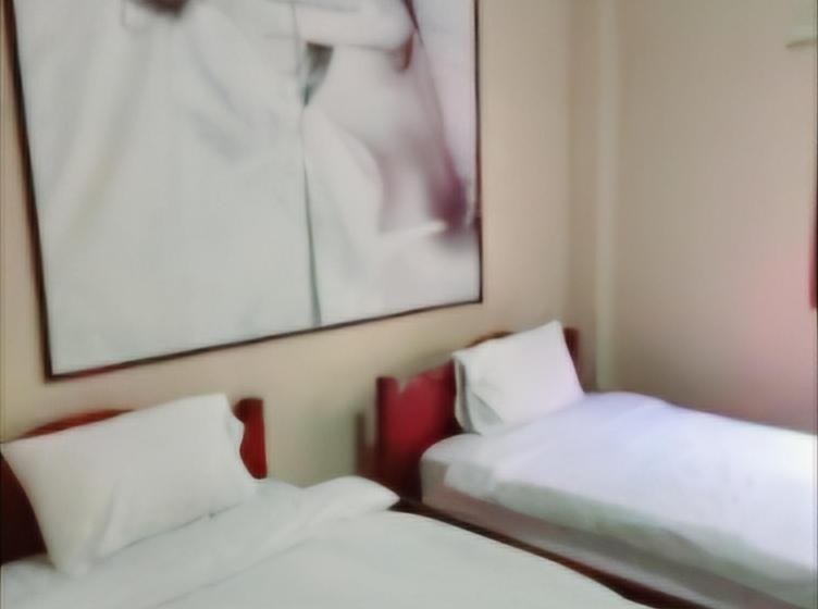 تختخواب و صبحانه Queens Guesthouse