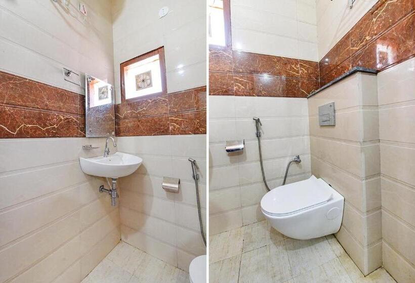 Fabhotel Prince 24
