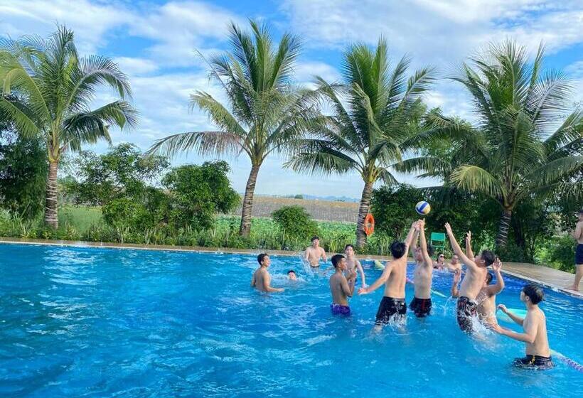 هتل Aquarius Garden Ninh Bình