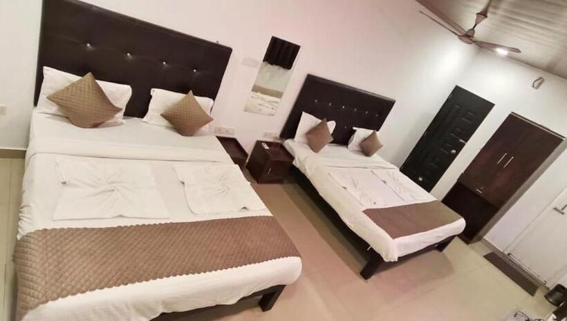 Hotell Beach Comforts By Balaji Inn
