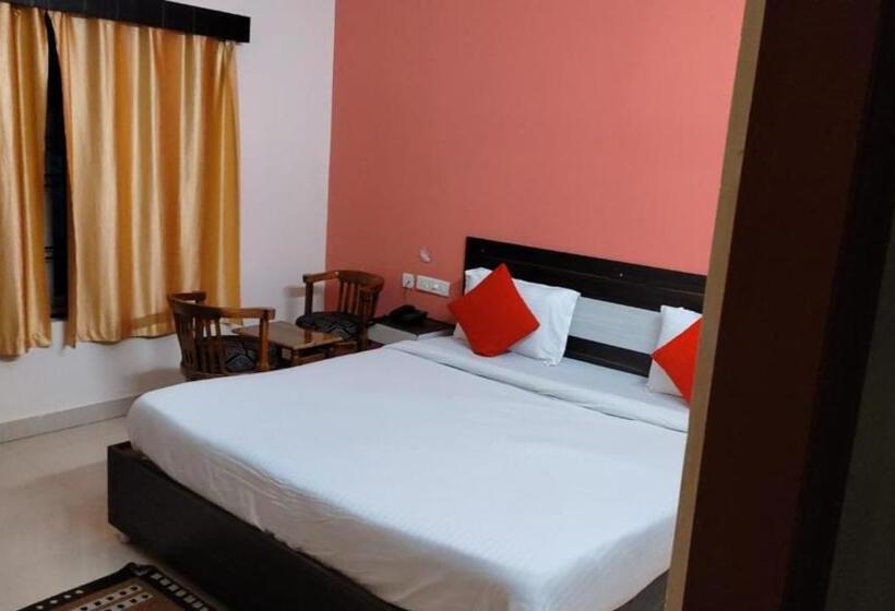 בית מלון כפרי Blue Bell Near Care Hospital Lift Wifi Facilities Best Selling & Best Choice Of Travellers By Morser