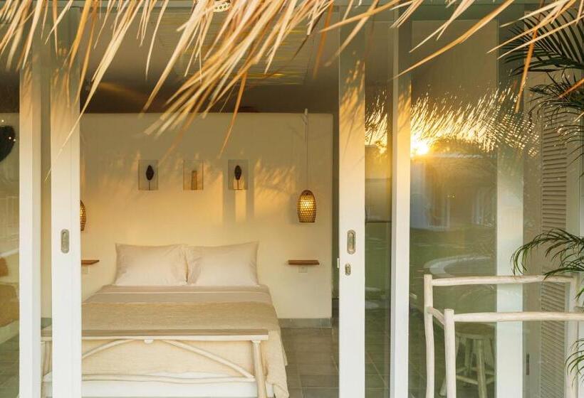 هتل The Bingin Beach Villas  Bungalow Resort