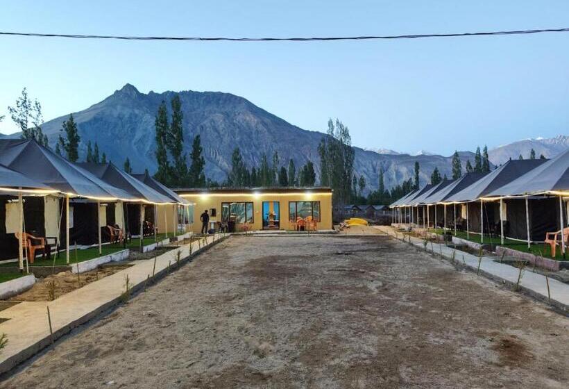 Hotel The Grand Ghazi Clover Camp Hunder, Nubra Valley