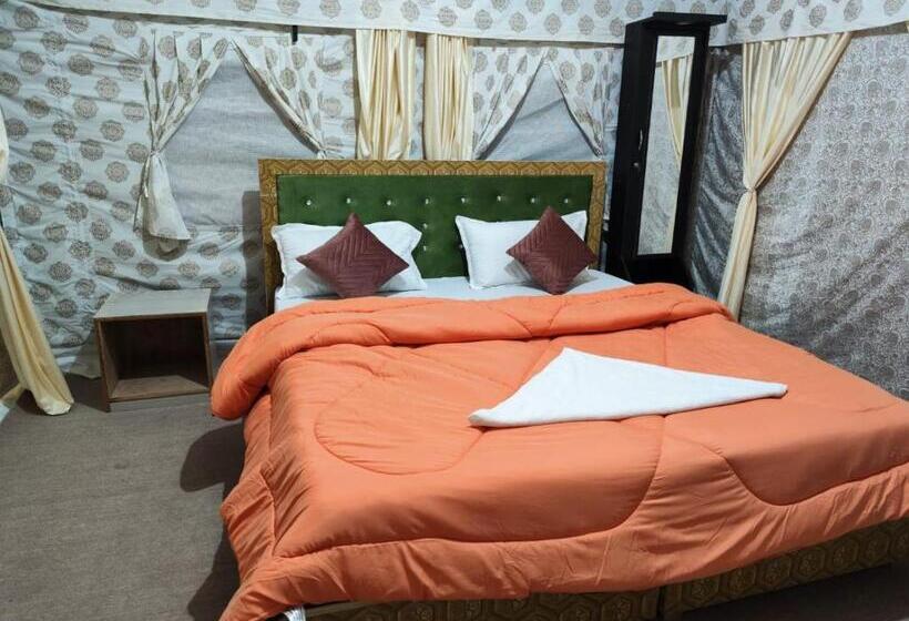 Отель The Grand Ghazi Clover Camp Hunder, Nubra Valley