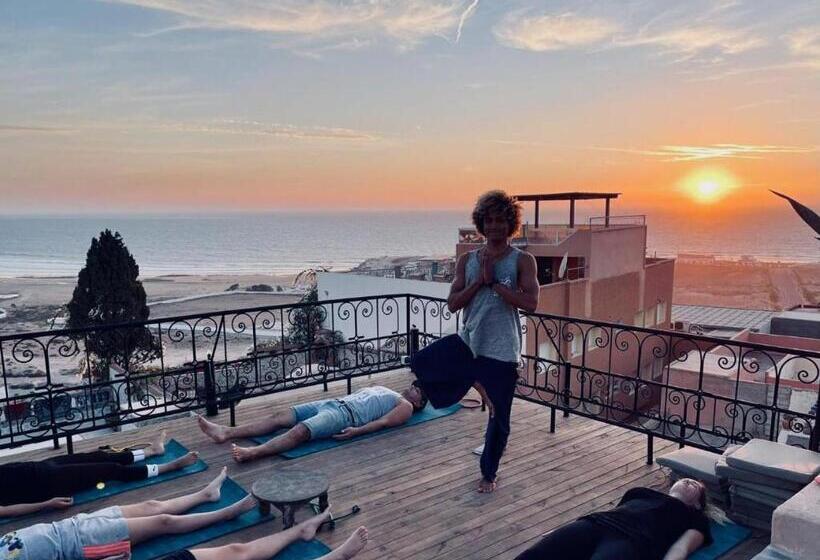 هتل Wonders Atlas