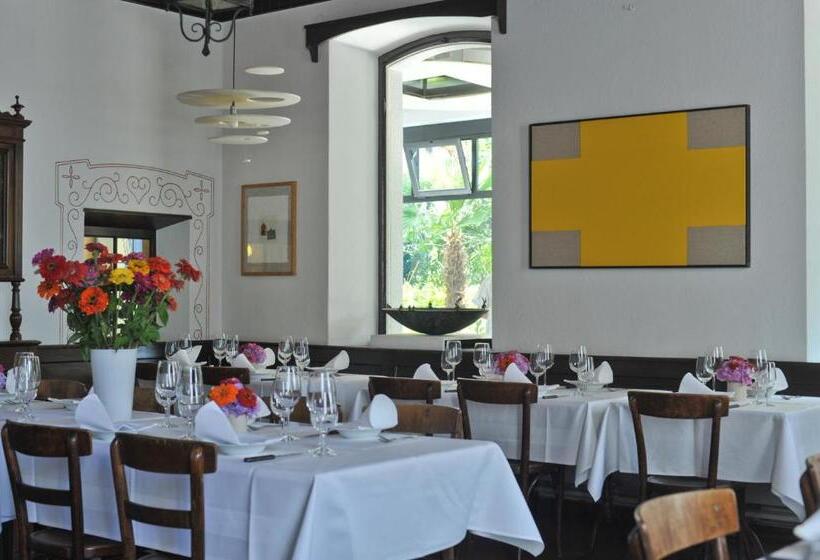 ベッドアンドブレックファースト Albergo Ristorante Centovalli