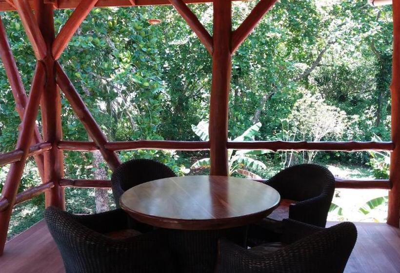 צימר Bluff Beach Retreat