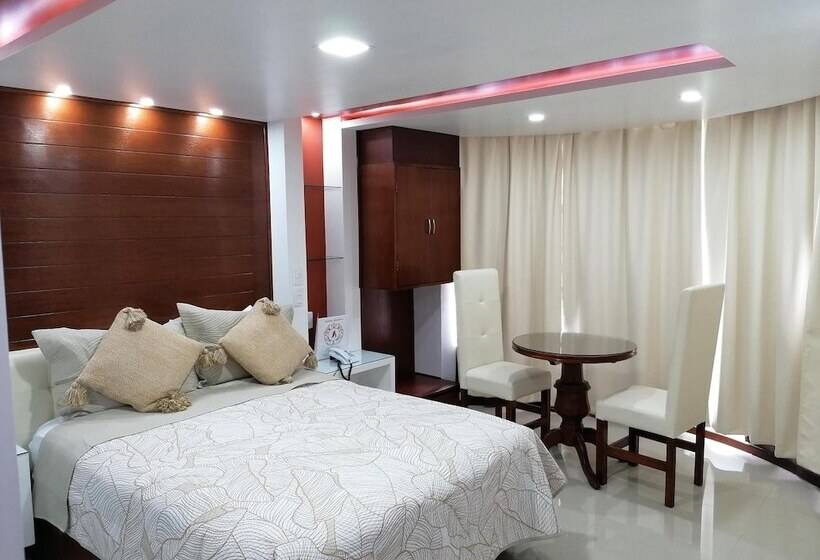 مبيت وإفطار La Aurora Hotel Like Home