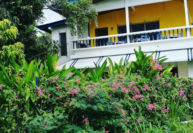 Bed and Breakfast La Perla De Farallon