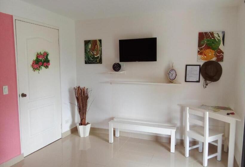 تختخواب و صبحانه Residence Las Lajas