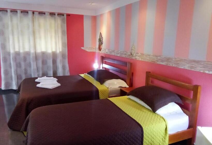 تختخواب و صبحانه Residence Las Lajas