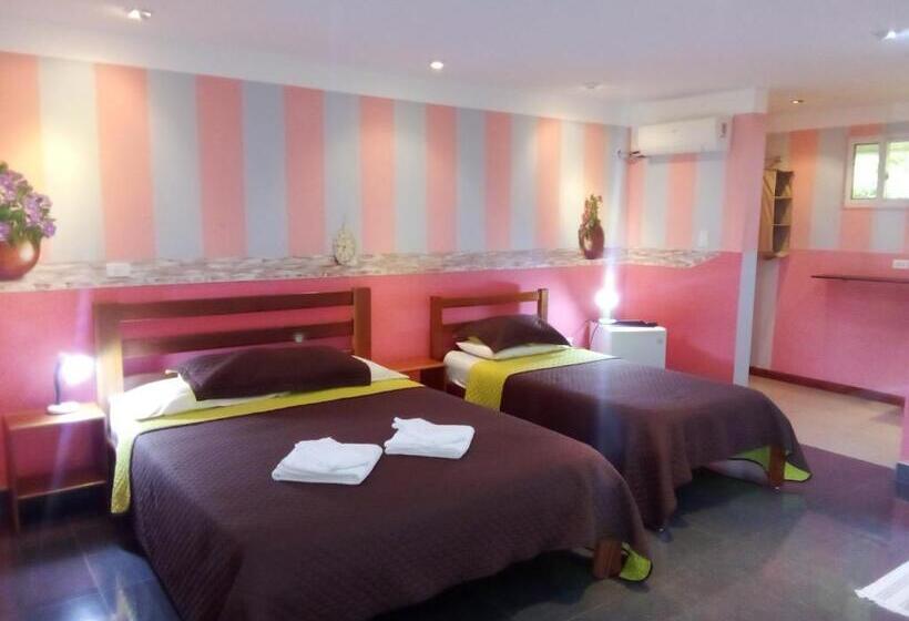 تختخواب و صبحانه Residence Las Lajas